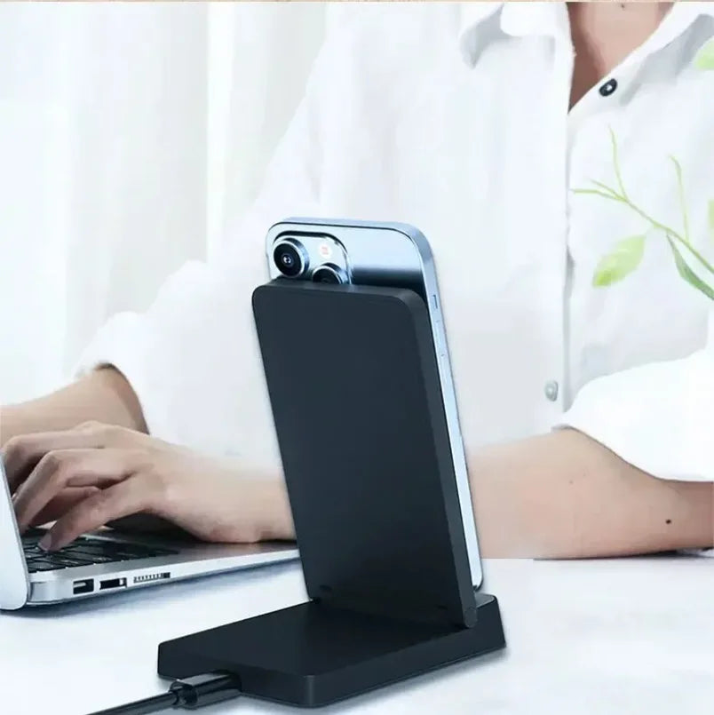 MagSafe Charger  Magnetic 30W Wireless Charger – Foldable Desktop Fast Charging Station with Phone Holder for MagSafe iPhone 16 / 15 / 14 / 13 / 12 Pro